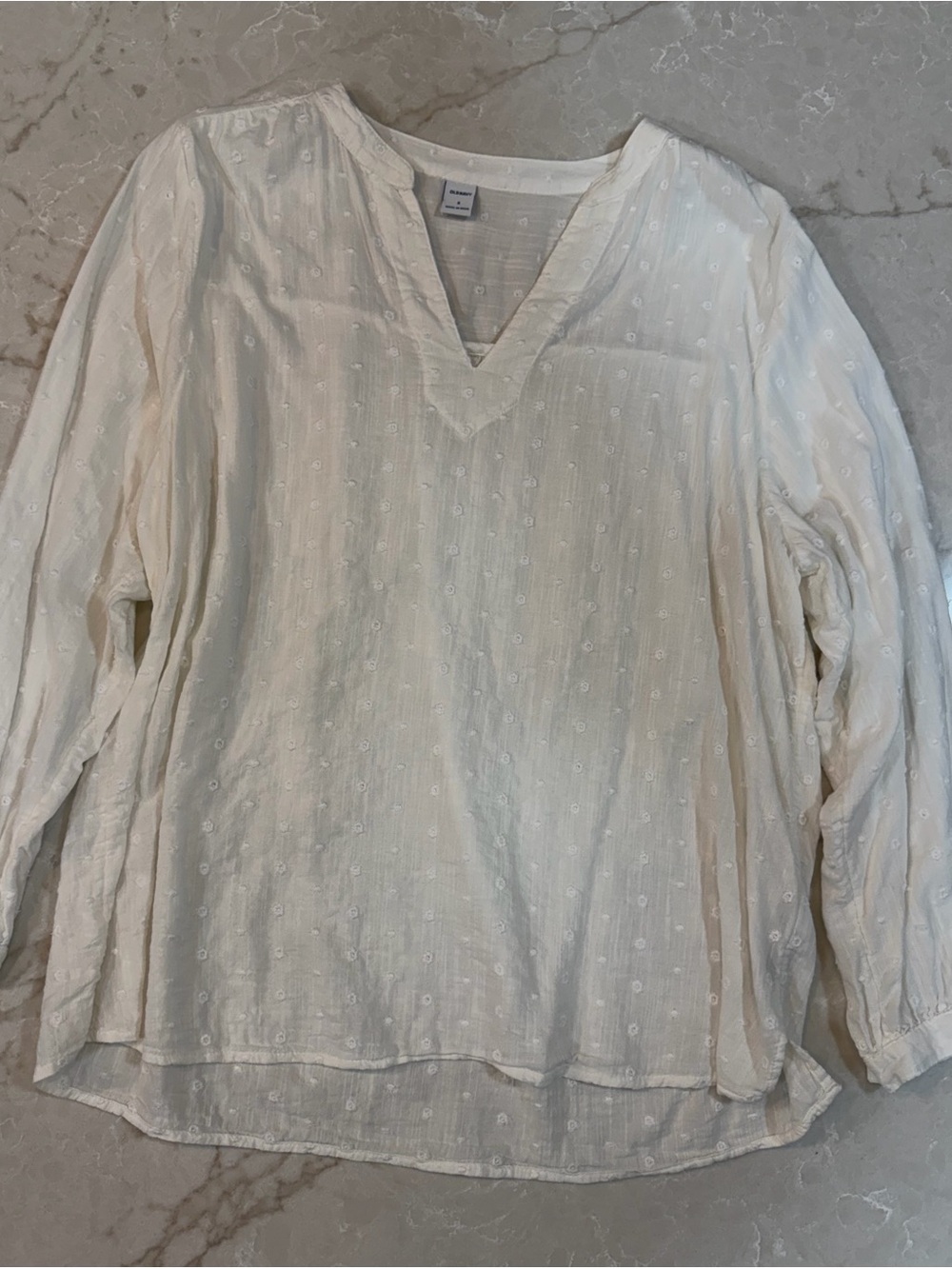 Old Navy White Swiss Dot V-Neck Long Sleeve